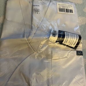 3 vestex scrub tops size medium runs big